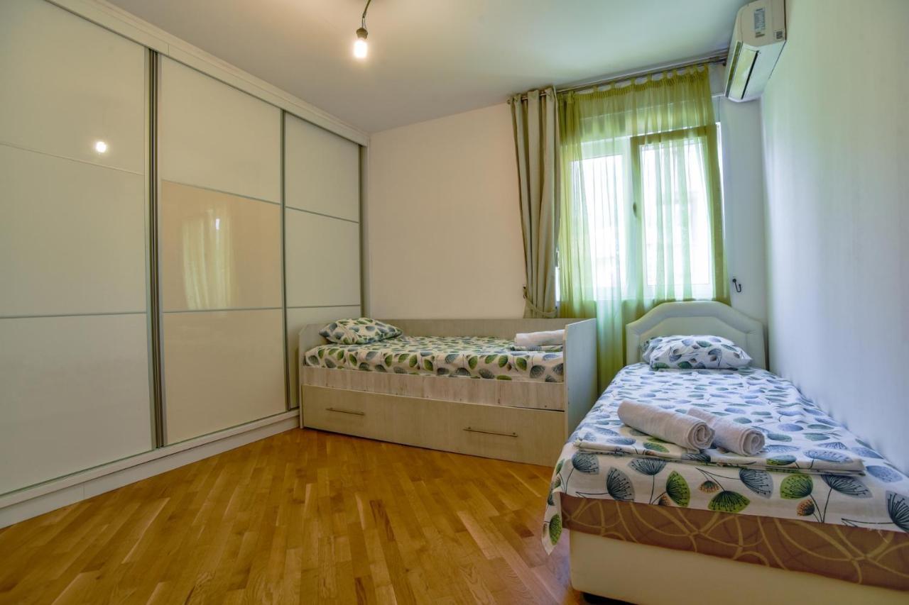 Apartment Flat W Balcony 5 Min To Near Old Town