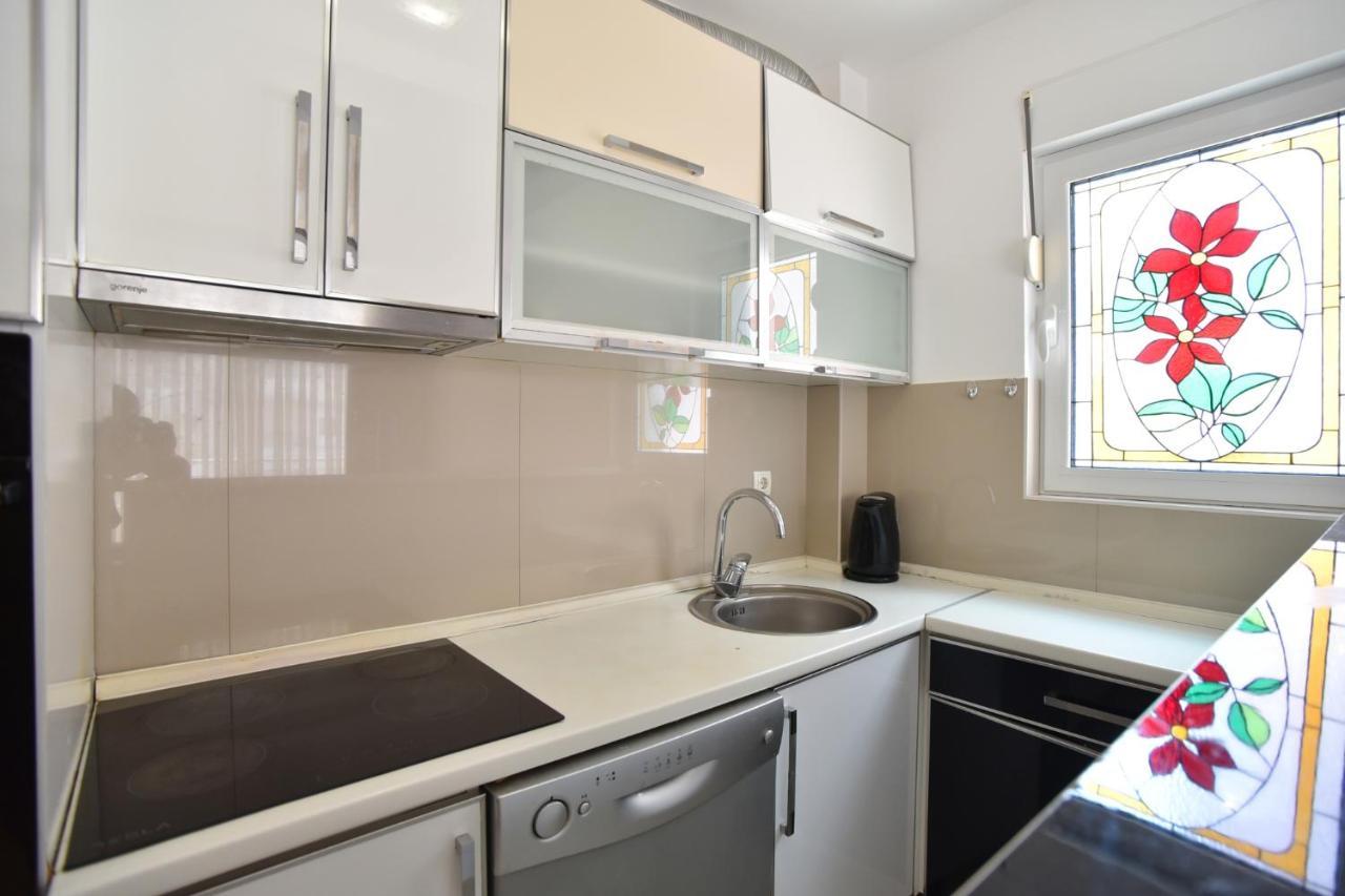 Flat W Balcony 5 Min To Near Old Town * Budva